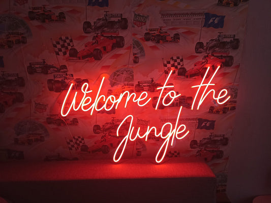 Welcome To The Jungle Neon Yazılı Tabela