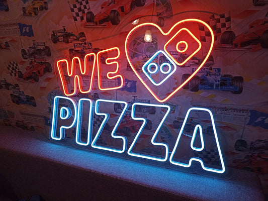 We Love Pizza Neon Yazılı Tabela